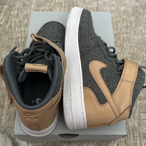 Women’s Air Force ‘07 Mid LTHR PRM - Picture 5 of 7